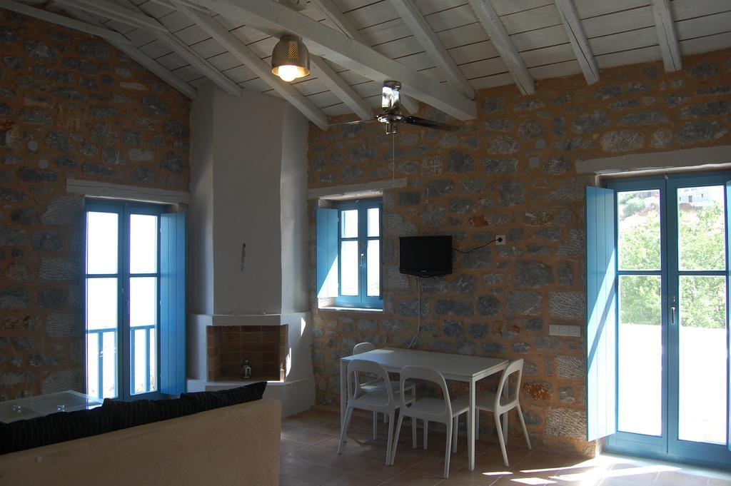 Philothea Guest House Mani Greece Mitziolena ภายนอก รูปภาพ